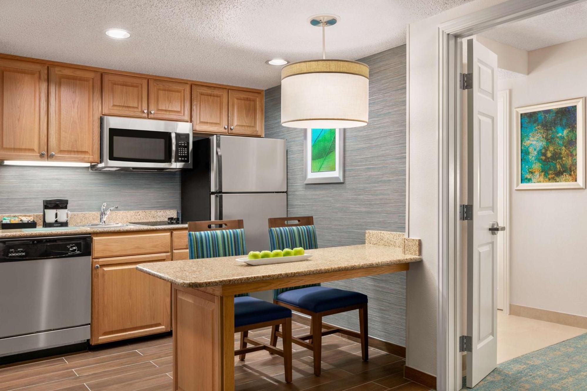 Homewood Suites By Hilton Fort Myers Exterior photo